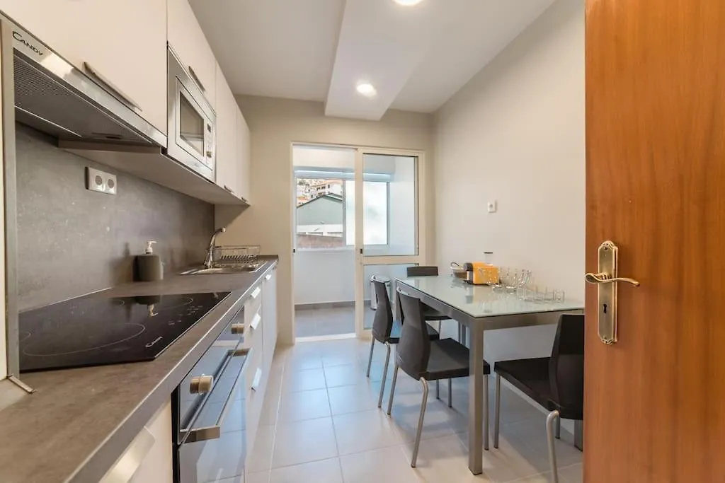 Elias Garcia Apartments City Center Funchal  Portugalsko